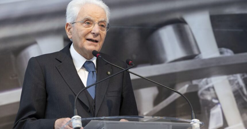 Mattarella “Il lavoro non è una merce”