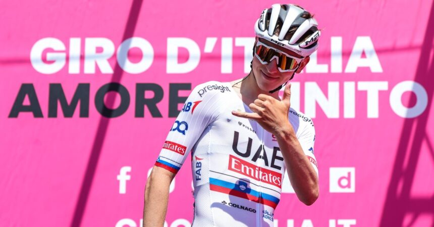 Pogacar trionfa ad Oropa, è la nuova maglia rosa al Giro