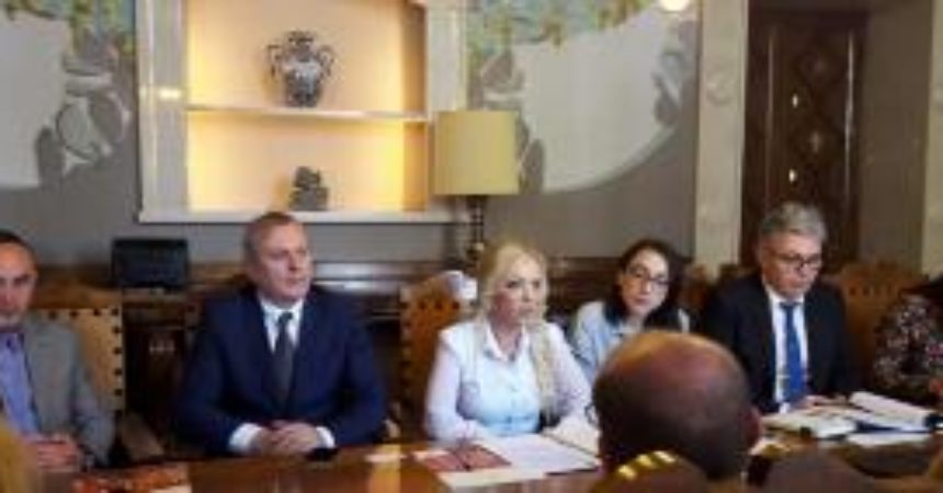 Il Segretario di Stato rumeno Lilla Boglarka Debelka a Ragusa