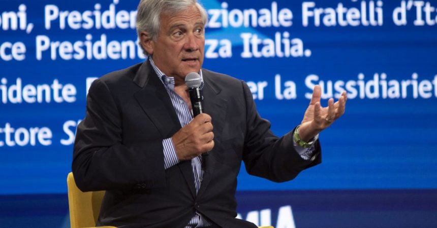 Recovery, Tajani “Giusto mantenere il tetto del 40% per il Sud”