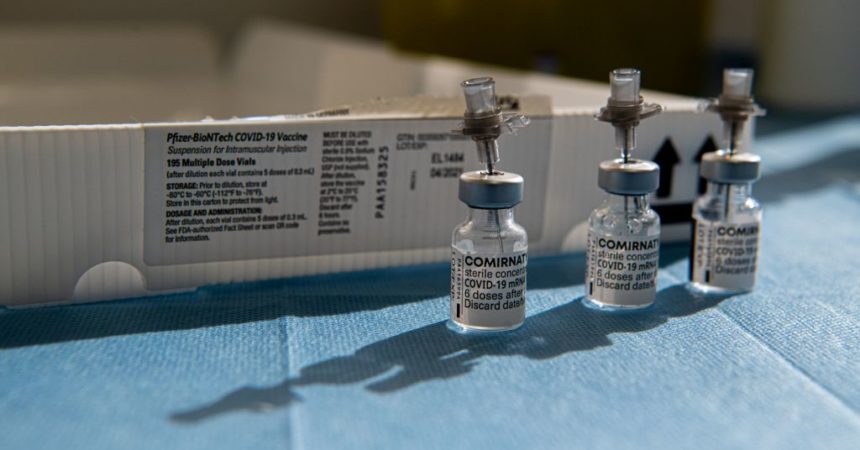 Vaccino, in arrivo alle Regioni 2,2 milioni di dosi Pfizer
