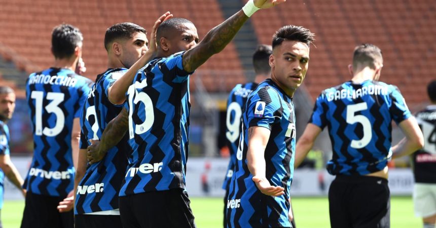 L’Inter festeggia lo scudetto con un 5-1 sull’Udinese