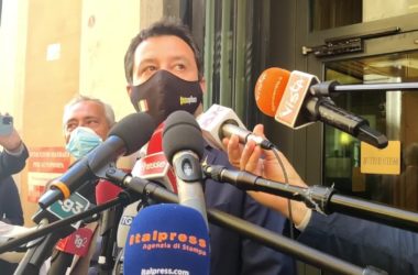 Salvini “Avanti con le riaperture, lo dicono i dati”