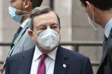 Draghi “Fiducia per il futuro, ma la pandemia non è finita”