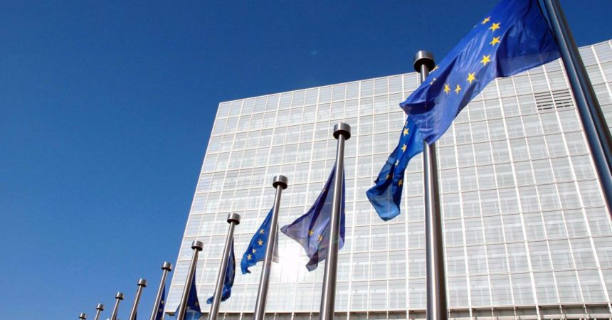 La Commissione Ue rivede al rialzo la crescita italiana