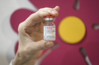 Vaccino, Sda consegna 61 mila dosi Moderna in Sicilia