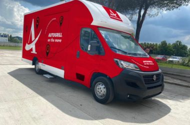 Autogrill assume 40 persone in Sicilia, camper in piazze e scuole