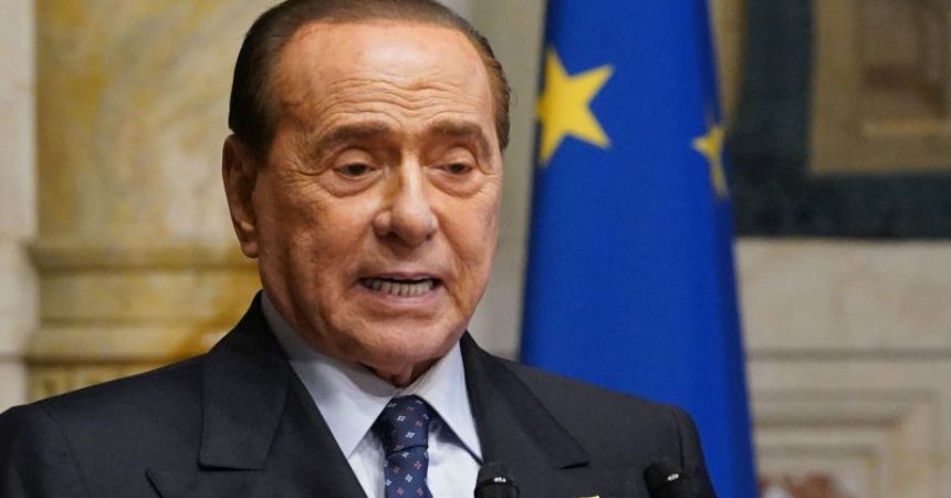 Governo, Berlusconi “Forza Italia lo sosterrà con lealtà”