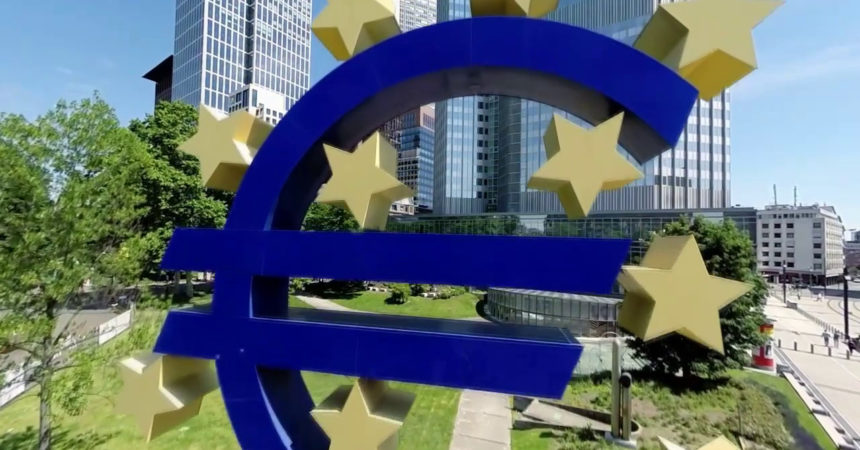 La Bce rivede al ribasso le stime di crescita