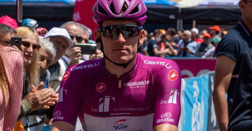 Demare vince 13^ tappa del Giro, Lopez resta in rosa