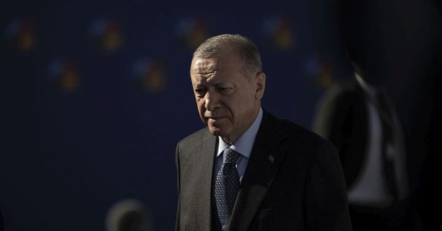 Erdogan “I rapporti commerciali Italia-Turchia sempre più forti”