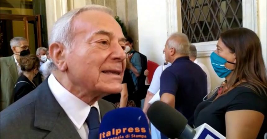 Scalfari, Gianni Letta “Ha insegnato libertà mestiere di giornalista”
