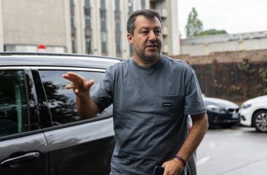 Salvini “Mi candido a Milano, non ho contatti con i russi”