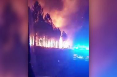 Francia, incendi in Gironda, evacuate 10 mila persone