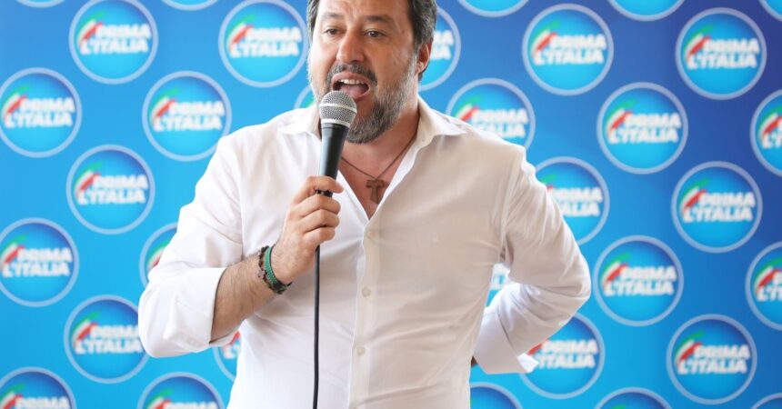 Gas, Salvini “Europa vada avanti con sanzioni ma protegga con uno scudo”