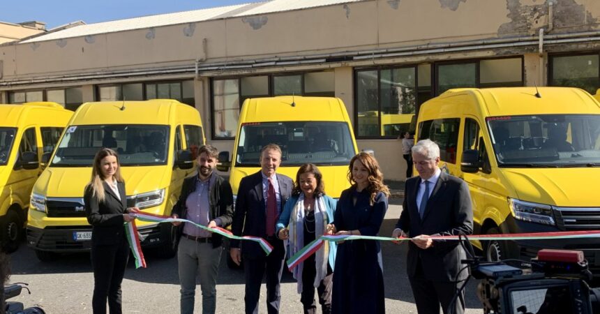 Da Enel X e Arriva Italia 20 nuovi e-bus per studenti disabili a Roma
