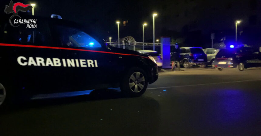 Armati entrano in un bar di Roma per regolamento di conti, 6 arresti