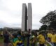 Sostenitori di Bolsonaro assaltano le istituzioni a Brasilia