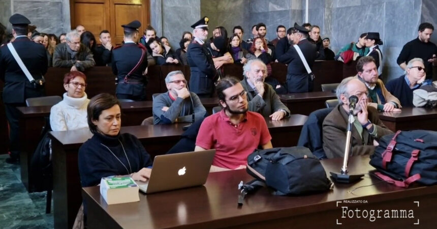 Clima, chiesta sorveglianza speciale per attivista, sit-in a Milano