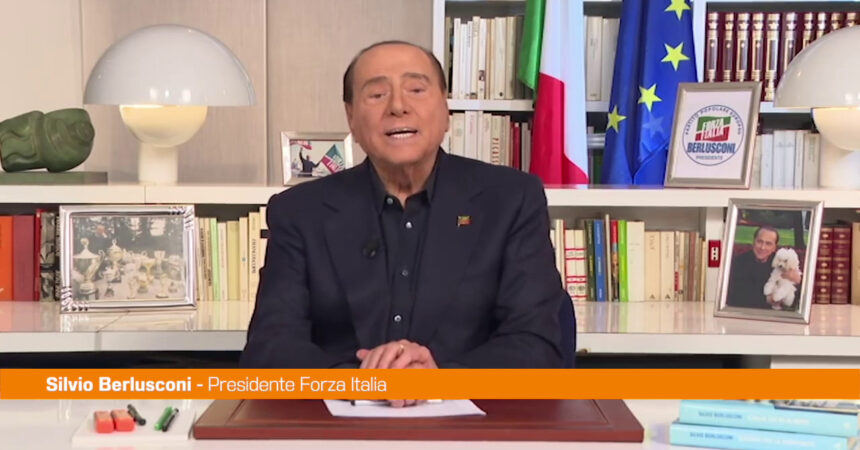 Berlusconi “Porteremo le pensioni minime a mille euro”