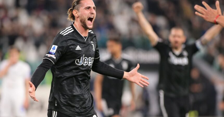 Riprende la rincorsa della Juventus, piegata 4-2 la Samp