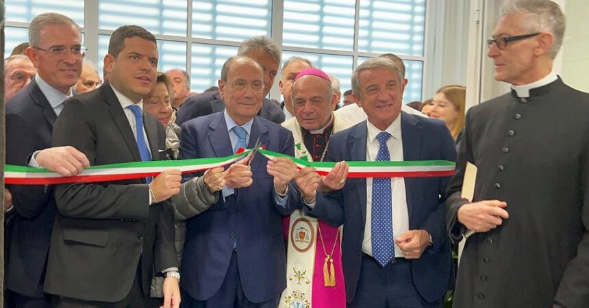 Schifani inaugura nuova Area Emergenza al Garibaldi di Catania