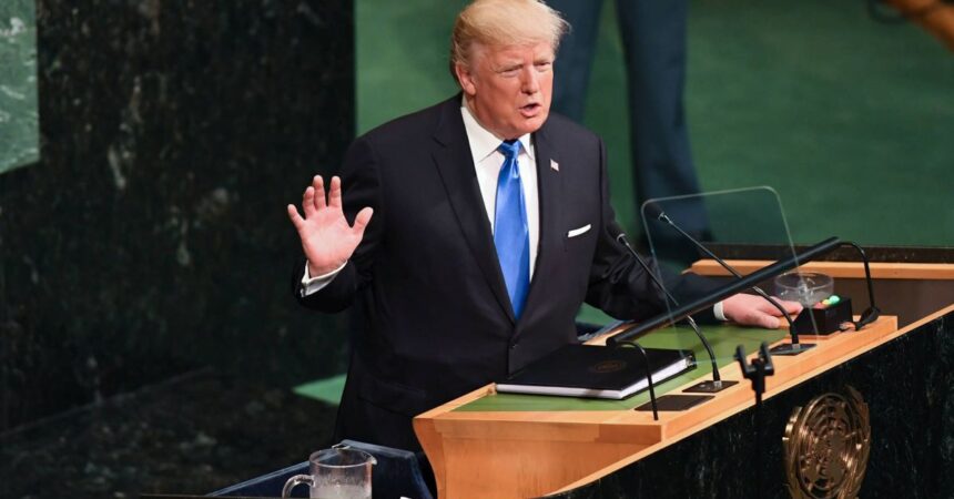 Usa, Donald Trump incriminato “E’ una persecuzione politica”
