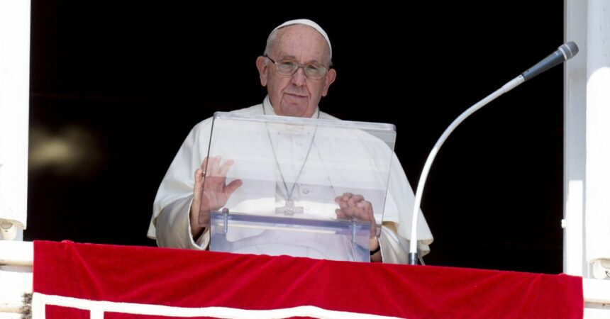 Papa Francesco “Le guerre continuano a seminare morte”