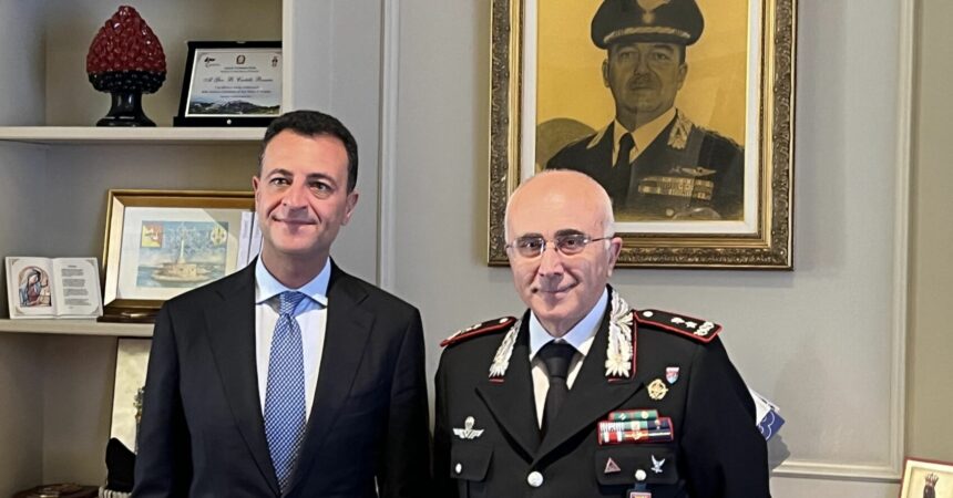Minardo in visita alla Legione Carabinieri Sicilia