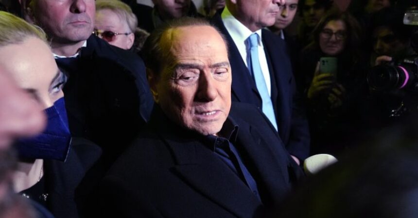 Berlusconi, bollettino medico “Ulteriore miglioramento”