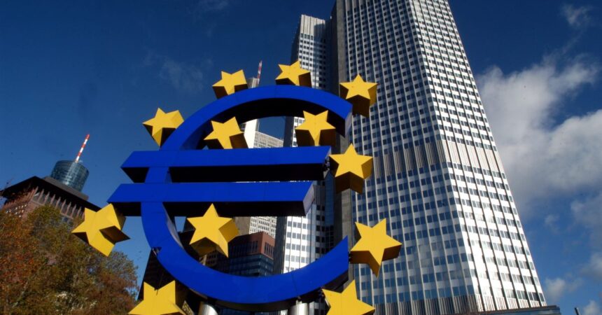 Bce, per l’inflazione ancora prospettive al rialzo