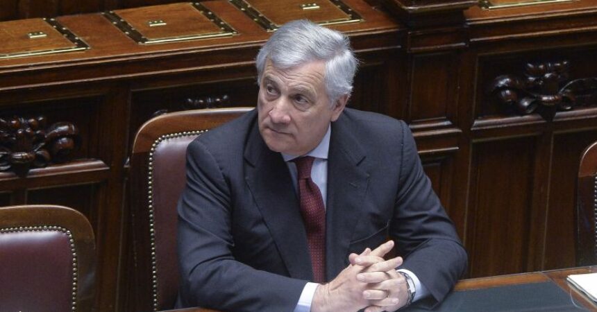 Tajani “La Russia si indebolisce, ora la pace è più vicina”