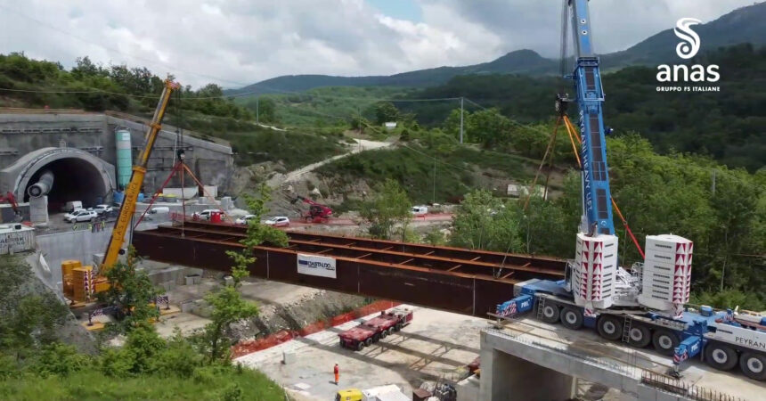 Varato nuovo viadotto sulla statale 652 in Abruzzo, le immagini