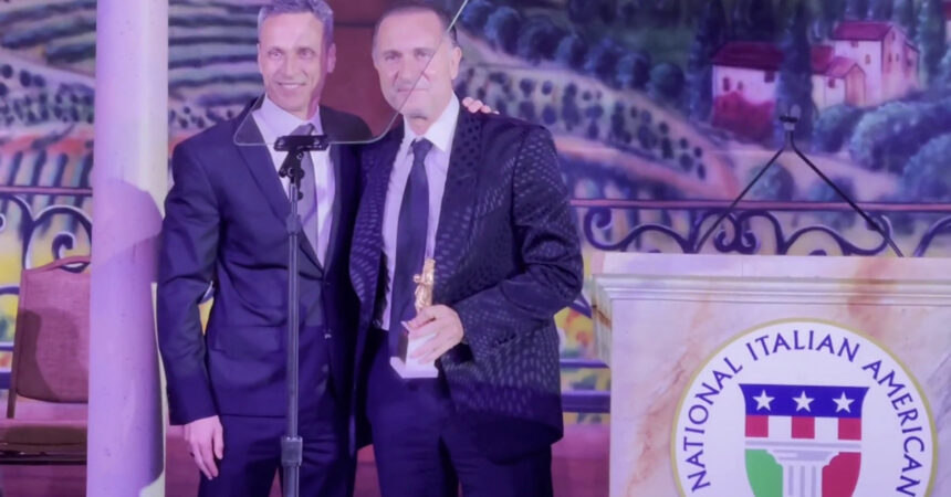 Il patron rossonero Cardinale premiato al gala Niaf “Forza Milan”