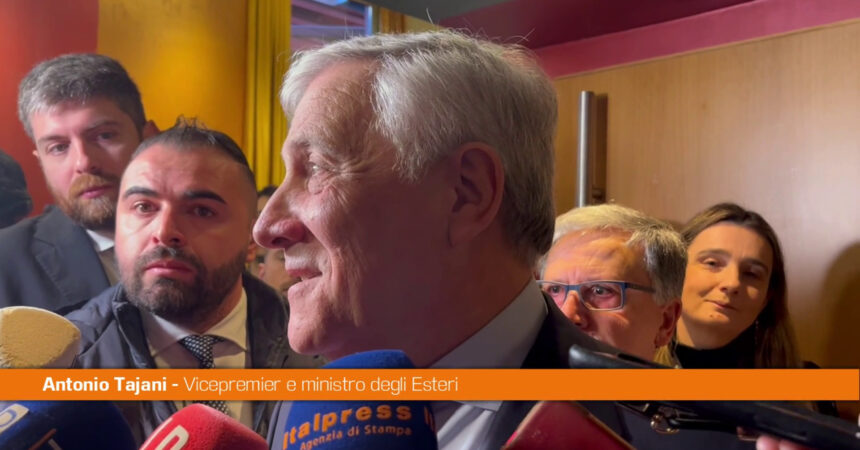 Tajani “Forza Italia vuole occupare spazio tra Meloni e Schlein”