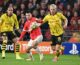 De Jong risponde a Malen, Psv-Borussia Dortmund 1-1