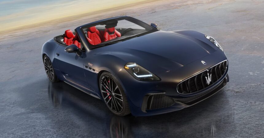 Maserati svela GranCabrio, la nuova spyder del Tridente