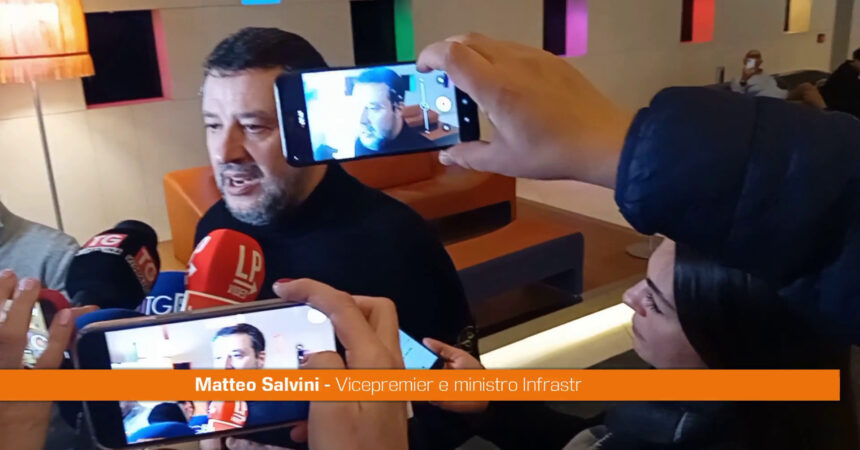 Salvini “In Sardegna la scelta è tra futuro e i professionisti del no”