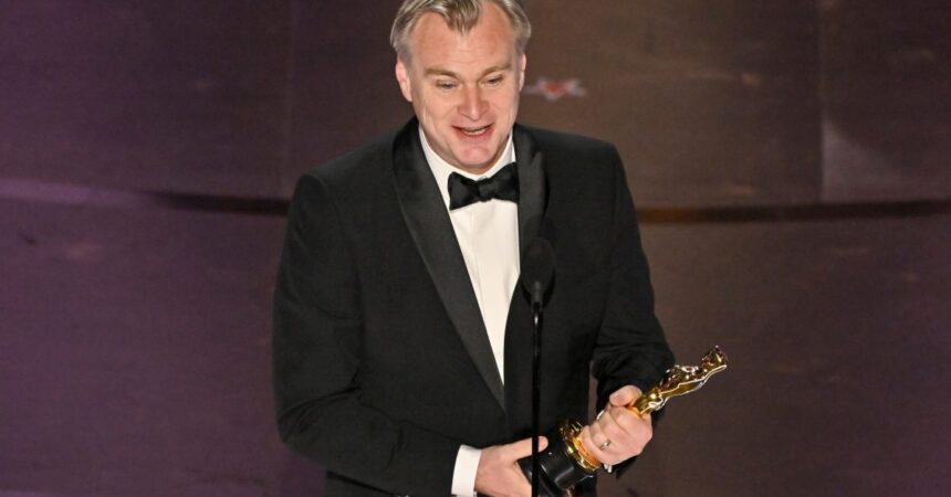 “Oppenheimer” trionfa agli Oscar, delusione per “Io, capitano”
