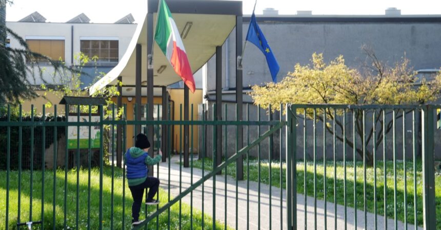 Ministero “Irregolare chiusura scuola di Pioltello per fine Ramadan”