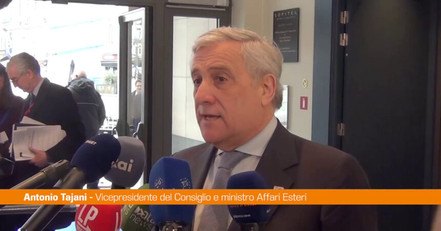 Tajani “Una buona idea gli eurobond per la difesa”
