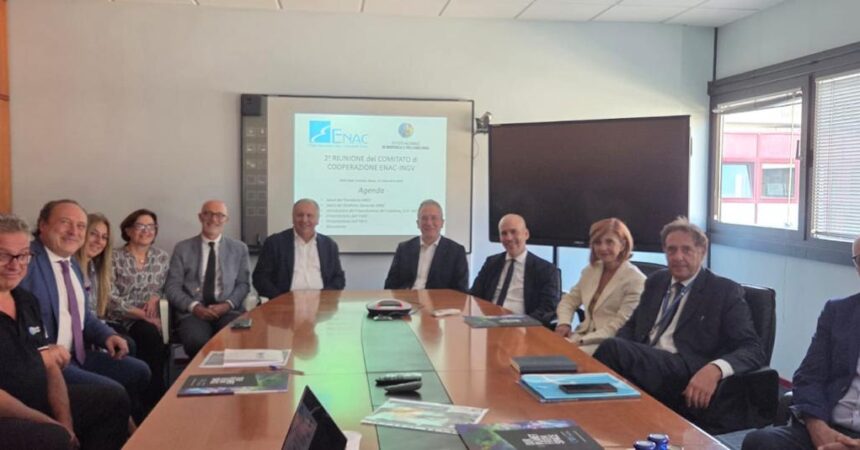 Ceneri vulcaniche: ENAC e INGV rafforzano la cooperazione per la sicurezza del trasporto aereo